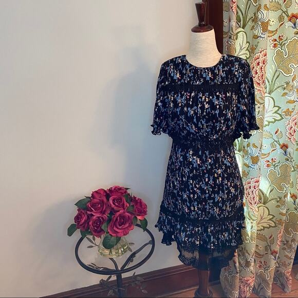 Chelsea28 Dresses & Skirts - Chelsea28 floral print dress with lace detail NWT